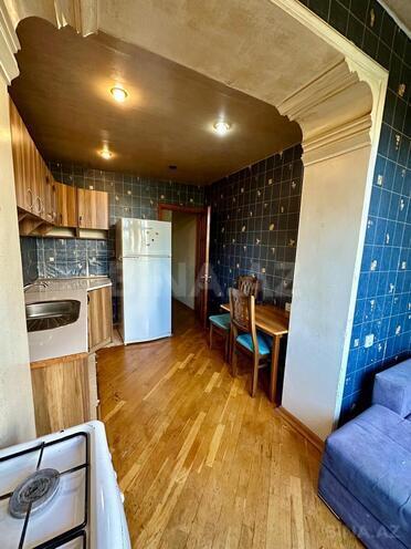 Продаётся 2-комн. вторичка 60 м², м. Нефтчиляр, photo 5 from 20