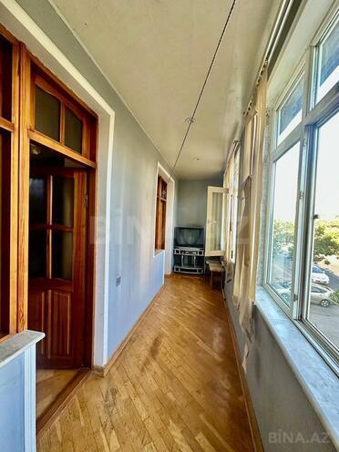 Продаётся 2-комн. вторичка 60 м², м. Нефтчиляр, photo 12 from 20