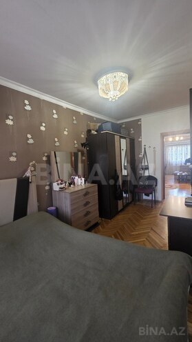 Satılır 2 otaqlı köhnə tikili 60 m², İnşaatçılar m., photo 9 from 20