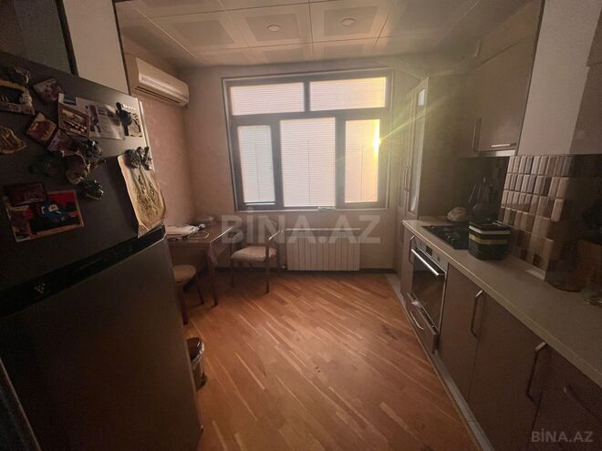 Satılır 3 otaqlı köhnə tikili 110 m², Azadlıq Prospekti m., photo 6 from 11