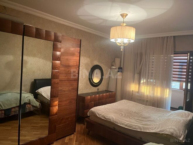 Satılır 3 otaqlı köhnə tikili 110 m², Azadlıq Prospekti m., photo 8 from 11