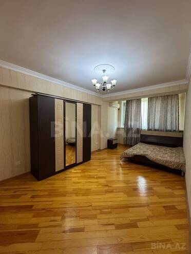Продаётся 3-комн. вторичка 80 м², м. Иншаатчылар, photo 4 from 16