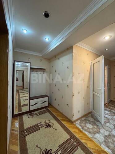 Продаётся 3-комн. вторичка 80 м², м. Иншаатчылар, photo 11 from 16