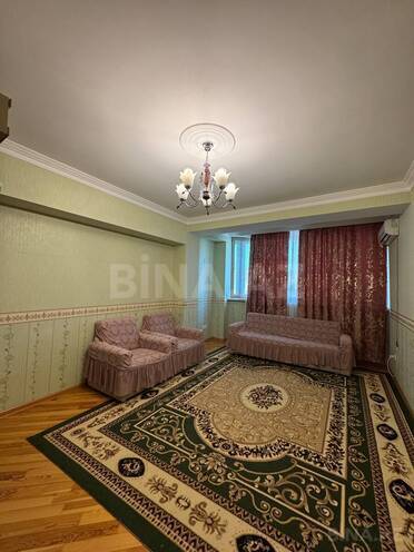 Продаётся 3-комн. вторичка 80 м², м. Иншаатчылар, photo 3 from 16