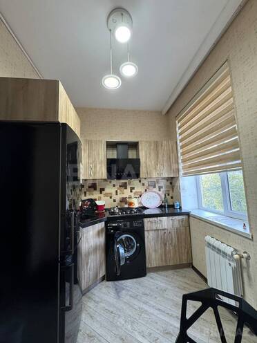 Продаётся 2-комн. вторичка 65 м², м. Элмляр Академиясы, photo 10 from 17