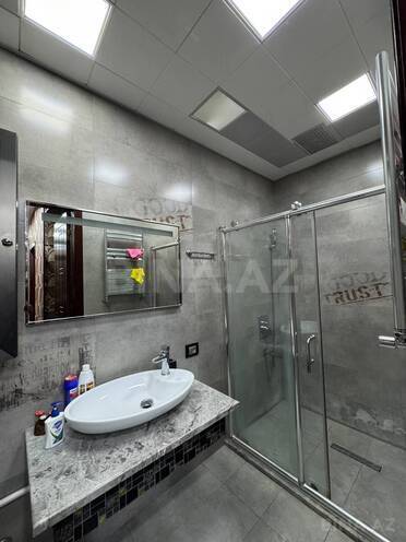 Продаётся 2-комн. вторичка 65 м², м. Элмляр Академиясы, photo 12 from 17