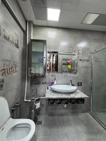 Продаётся 2-комн. вторичка 65 м², м. Элмляр Академиясы, photo 13 from 17