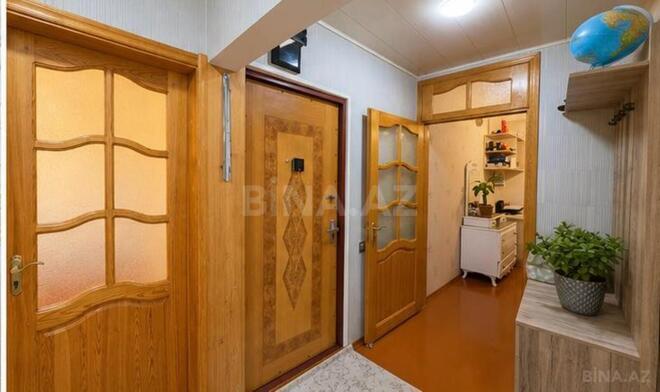 Продаётся 2-комн. вторичка 65 м², м. Ази Асланов, photo 5 from 11