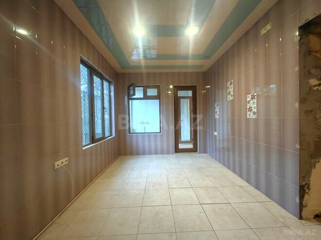 Продаётся 3-комн. вторичка 92 м², Ясамальский р., photo 15 from 28
