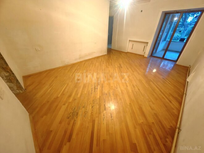 Продаётся 3-комн. вторичка 92 м², Ясамальский р., photo 12 from 28