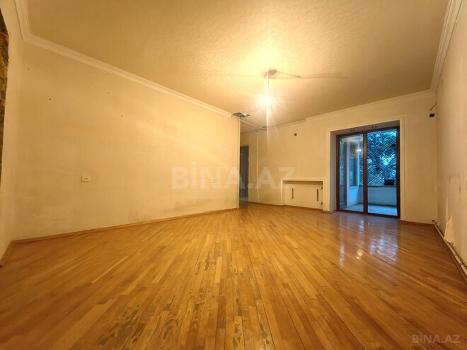 Продаётся 3-комн. вторичка 92 м², Ясамальский р., photo 11 from 28