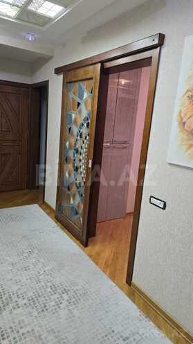 Satılır 5 otaqlı köhnə tikili 120 m², Xalqlar Dostluğu m., photo 10 from 20