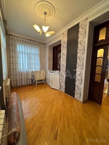 İcarəyə verilir 4 otaqlı köhnə tikili 120 m², Qara Qarayev m., photo 20 from 23