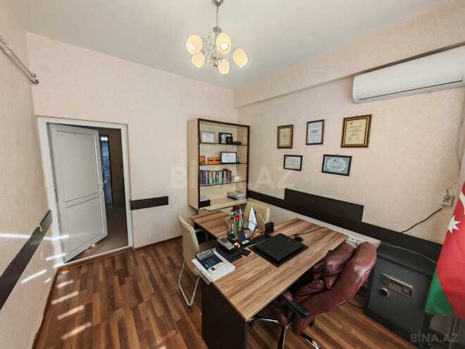 Сдаётся 2-комн. офис 65 м², м. Гянджлик, photo 1 from 6