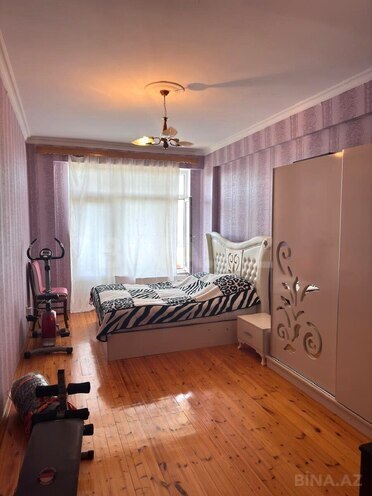 Сдаётся 3-комн. новостройка 145 м², м. Нефтчиляр, photo 4 from 11