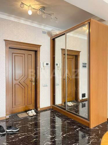 Сдаётся 2-комн. новостройка 86 м², м. 8 ноября, photo 16 from 28