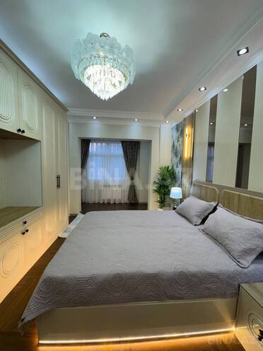 Продаётся 2-комн. вторичка 65 м², м. Ахмедлы, photo 4 from 20