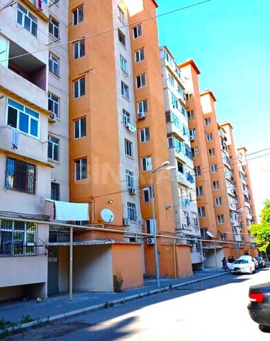 Satılır 5 otaqlı köhnə tikili 110 m², Xalqlar Dostluğu m., photo 1 from 32