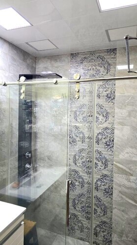 Satılır 5 otaqlı köhnə tikili 110 m², Xalqlar Dostluğu m., photo 30 from 32