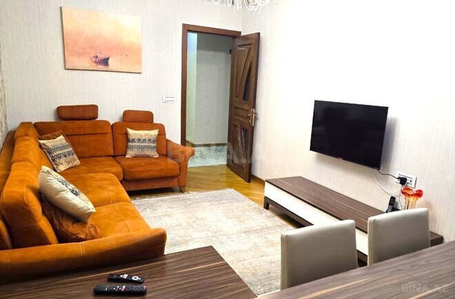 Satılır 5 otaqlı köhnə tikili 110 m², Xalqlar Dostluğu m., photo 4 from 32