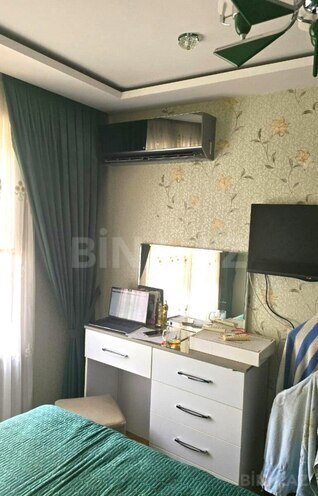 Satılır 5 otaqlı köhnə tikili 110 m², Xalqlar Dostluğu m., photo 24 from 32