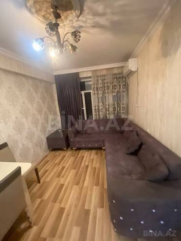 Сдаётся 2-комн. вторичка 45 м², м. Ази Асланов, photo 1 from 14
