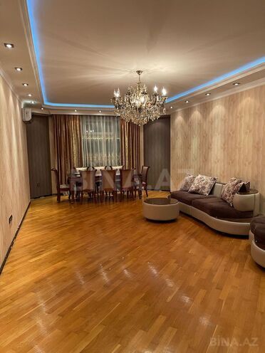 Satılır 3 otaqlı yeni tikili 156 m², Şah İsmayıl Xətai m., photo 1 from 18
