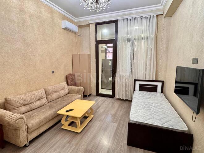 Сдаётся 1-комн. новостройка 40 м², м. Низами, photo 1 from 16