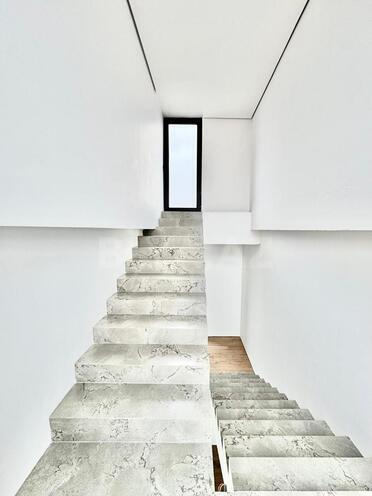Satılır 14 otaqlı həyət evi/bağ evi 375 m², Novxanı q., photo 12 from 19