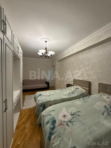 Продаётся 4-комн. новостройка 135 м², м. Иншаатчылар, photo 9 from 17