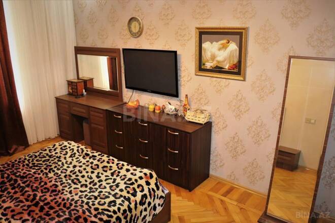 Продается 3-комн. вторичка 80 м², м. Низами, photo 12 from 23