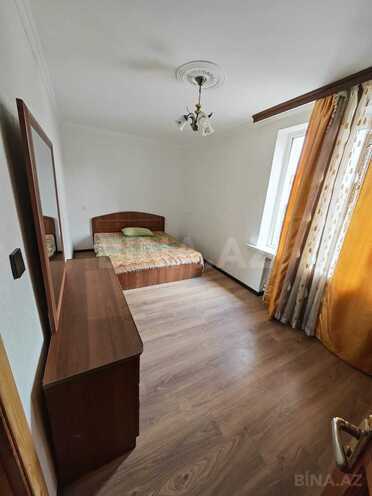 Сдаётся 2-комн. вторичка 50 м², м. Нефтчиляр, photo 4 from 10