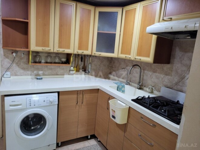 Сдаётся 3-комн. вторичка 90 м², м. Элмляр Академиясы, photo 9 from 13