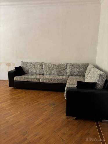 Сдаётся 3-комн. вторичка 110 м², м. 8 ноября, photo 4 from 11