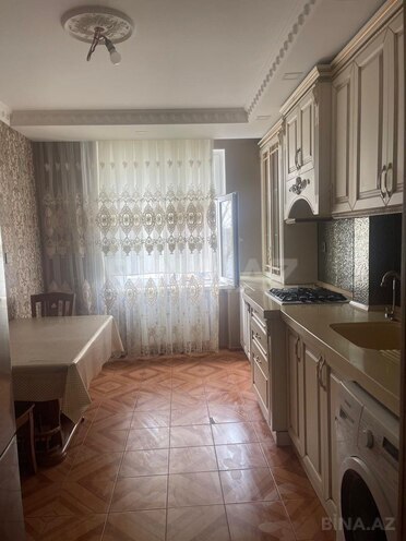 İcarəyə verilir 3 otaqlı yeni tikili 75 m², 28 May m., photo 3 from 14