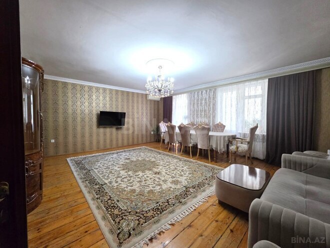 Satılır 4 otaqlı köhnə tikili 85 m², Mərdəkan q., photo 1 from 8