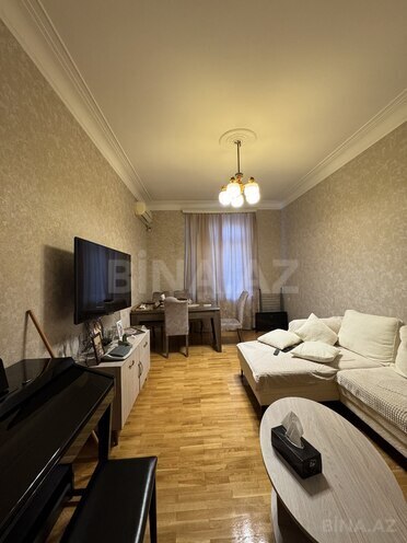 Satılır 3 otaqlı köhnə tikili 77 m², 28 May m., photo 3 from 11
