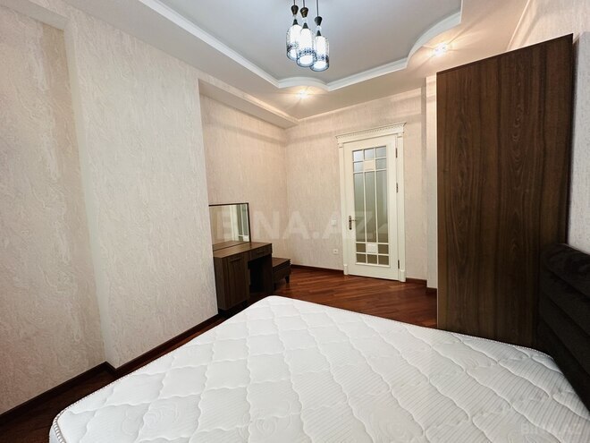 Продаётся 3-комн. новостройка 146 м², м. Низами, photo 11 from 25