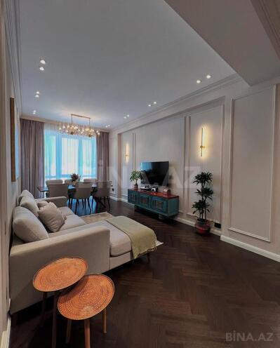 Сдаётся 3-комн. новостройка 120 м², Насиминский  р., photo 1 from 13