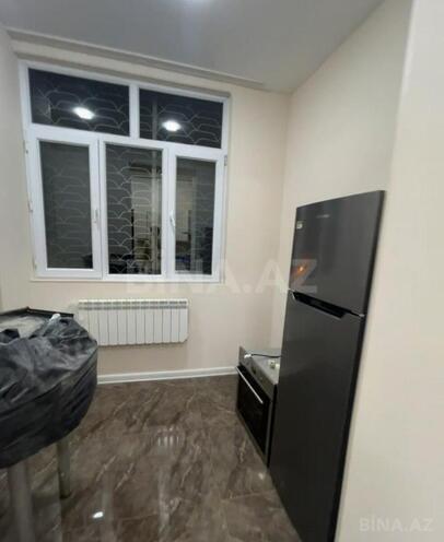 Продаётся 2-комн. вторичка 65 м², м. Низами, photo 11 from 16