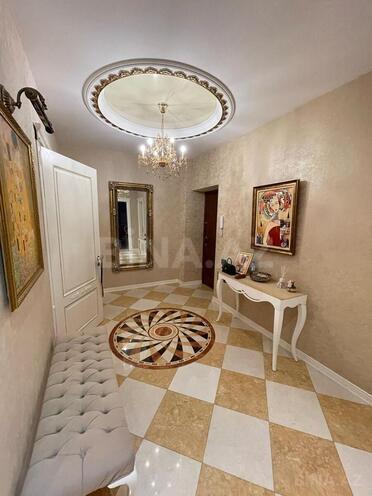 Сдаётся 4-комн. новостройка 200 м², м. 28 мая, photo 31 from 32