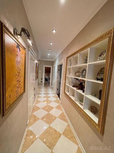 Сдаётся 4-комн. новостройка 200 м², м. 28 мая, photo 27 from 32