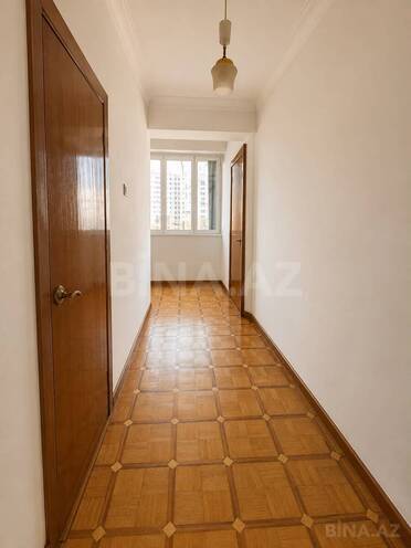 Satılır 3 otaqlı köhnə tikili 90 m², Şah İsmayıl Xətai m., photo 8 from 12