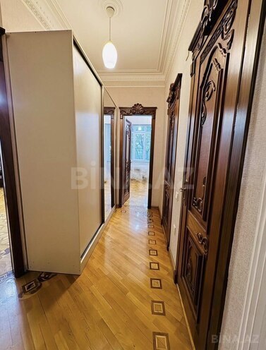 Сдаётся 3-комн. вторичка 100 м², м. Гянджлик, photo 5 from 12