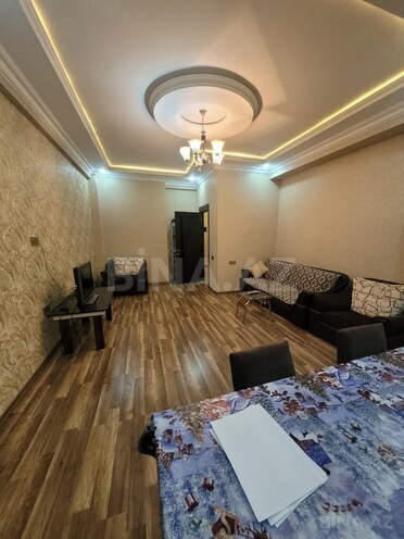 Сдаётся 2-комн. новостройка 75 м², м. Кара Караев, photo 1 from 21