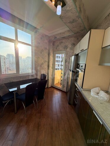 Сдаётся 3-комн. новостройка 110 м², м. Элмляр Академиясы, photo 16 from 27