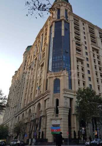 İcarəyə verilir 3 otaqlı yeni tikili 150 m², Nizami m., photo 1 from 12