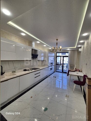İcarəyə verilir 3 otaqlı yeni tikili 150 m², Nizami m., photo 7 from 12