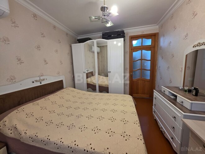 Продаётся 2-комн. вторичка 65 м², м. Ази Асланов, photo 1 from 19