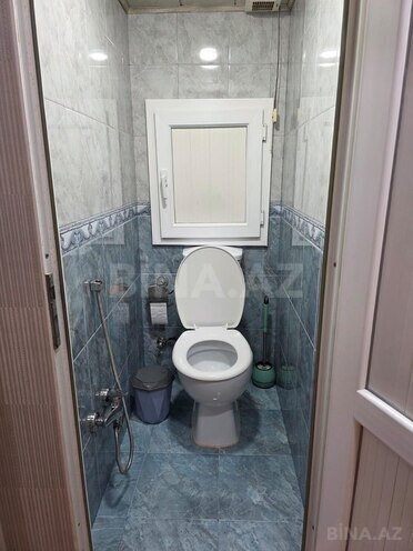 Продаётся 2-комн. вторичка 65 м², м. Ази Асланов, photo 15 from 19